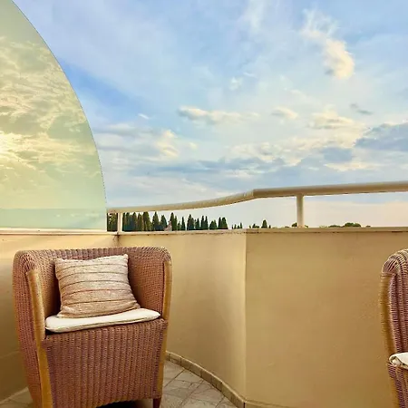 Penthouse, Panoramic Terrace & Free Parking * 杜布罗夫尼克