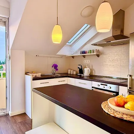 بيت للعطل Penthouse, Panoramic Terrace & Free Parking دوبروفينك