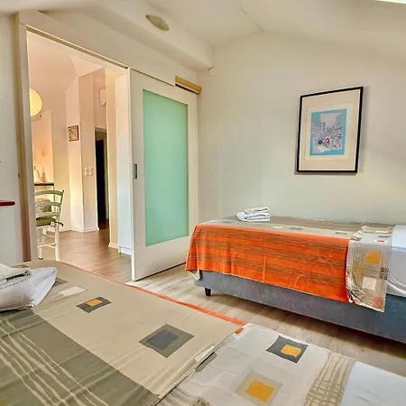 Penthouse, Panoramic Terrace & Free Parking 度假居 *